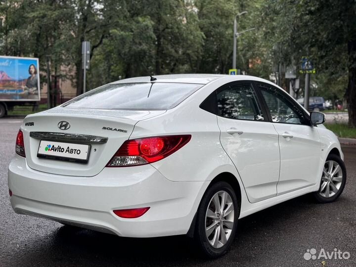 Hyundai Solaris 1.6 AT, 2012, 210 000 км