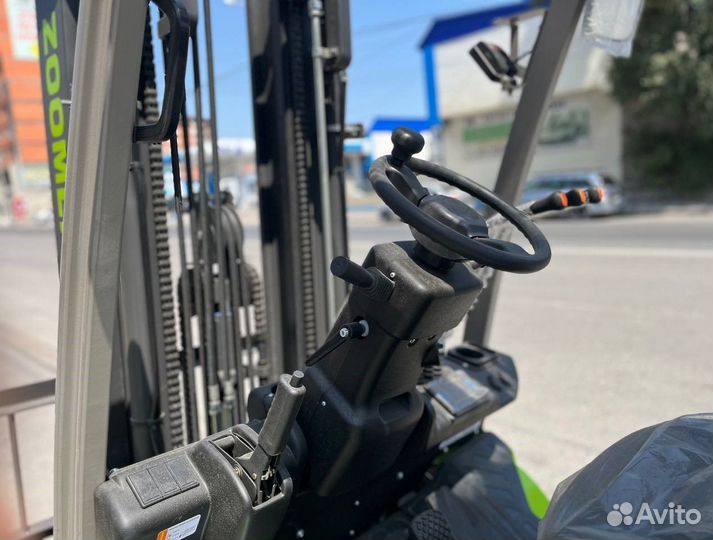 Вилочный погрузчик Zoomlion FL20, 2023