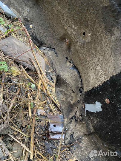 Лонжерон правый Toyota Land Cruiser 100 \ LX 470