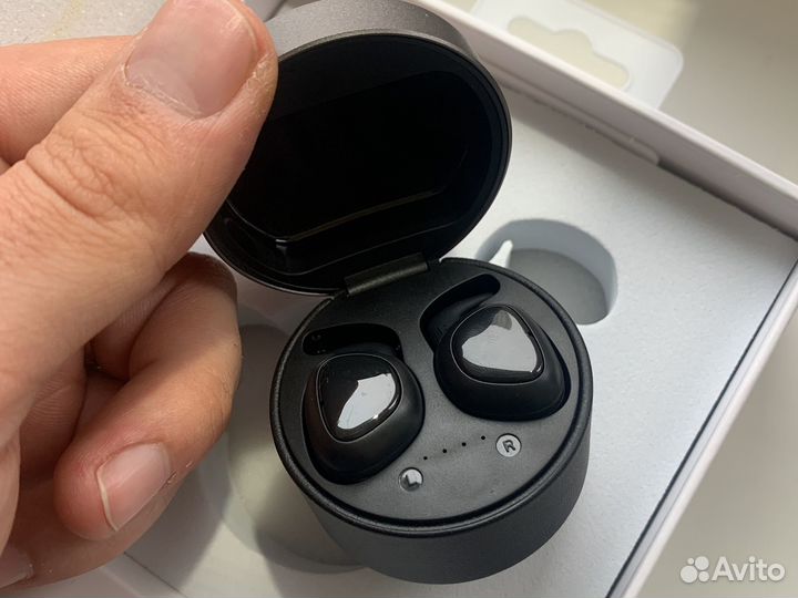 Беспроводные наушники Hiper