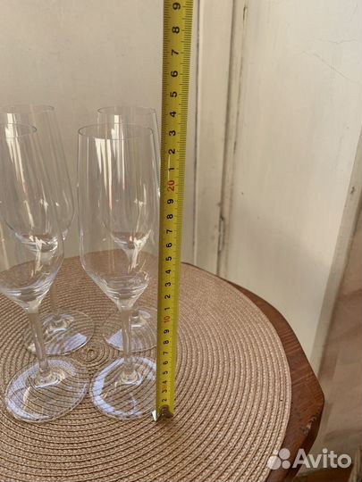 Бокалы для шампанского