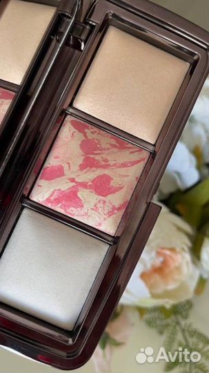 Hourglass палетка Ethereal Edit