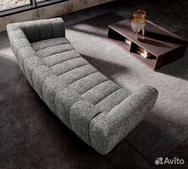 Диван прямой тканевый