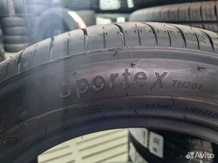 Triangle Sports TH201 215/55 R16 97W