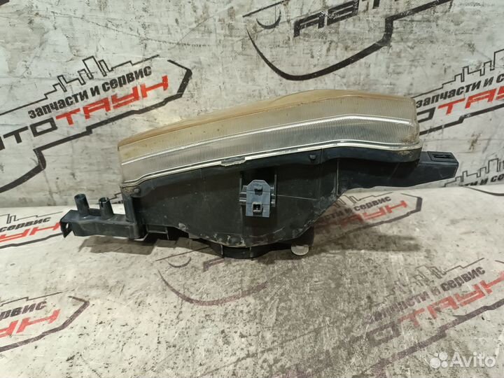 Фара nissan mazda AD familia VAN wingroad bbvy11 bveny11. VGY11 vhny11 VY11 wfny11 WFY11 whny11 WHY1