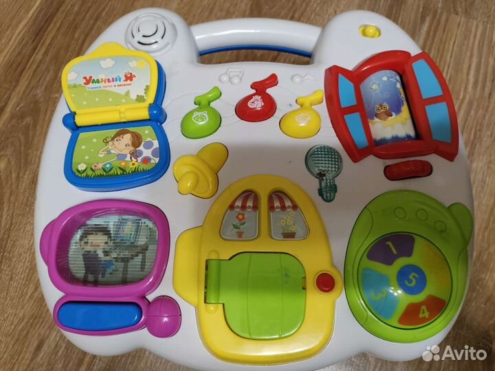 Развивающий столик