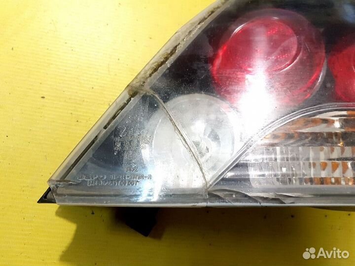 Фонарь задний правый Mitsubishi Lancer Cedia Седан