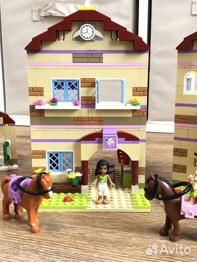 Lego friends школа верховой езды