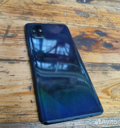 Телефон samsung galaxy a71