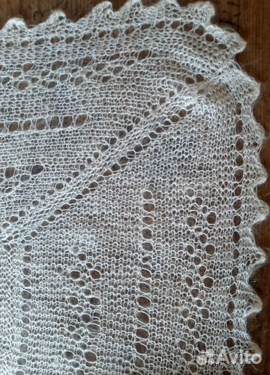 Пуховый платок паутинка