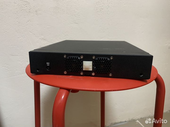 LSI Logic Коммутатор SAS6160 16 Port SAS Switch