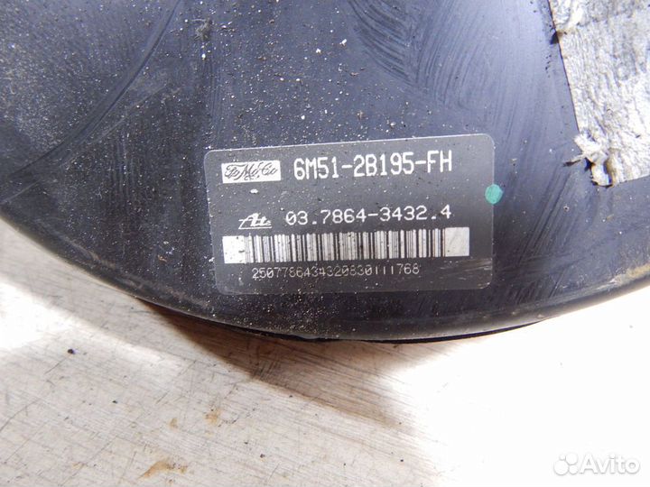 Вакуумный усилитель тормозов Ford Focus 2