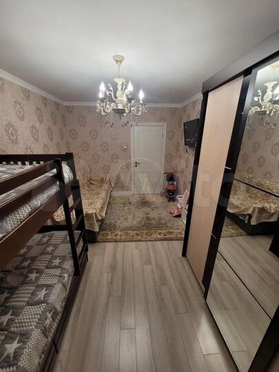 2-к. квартира, 70 м², 1/5 эт.