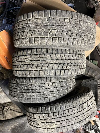 Dunlop SP Winter Ice 01 185/65 R15