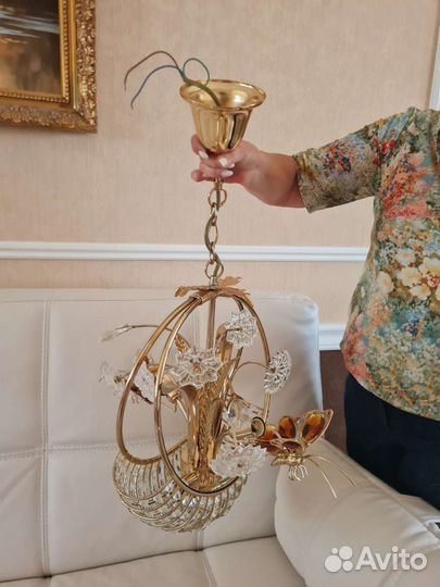 Люстра бабочки