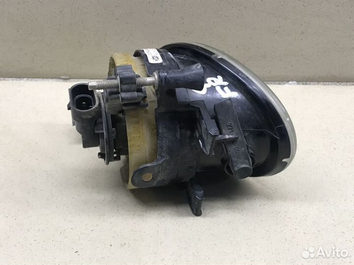 Фара противотуманная правая Tiguan 2011-2016