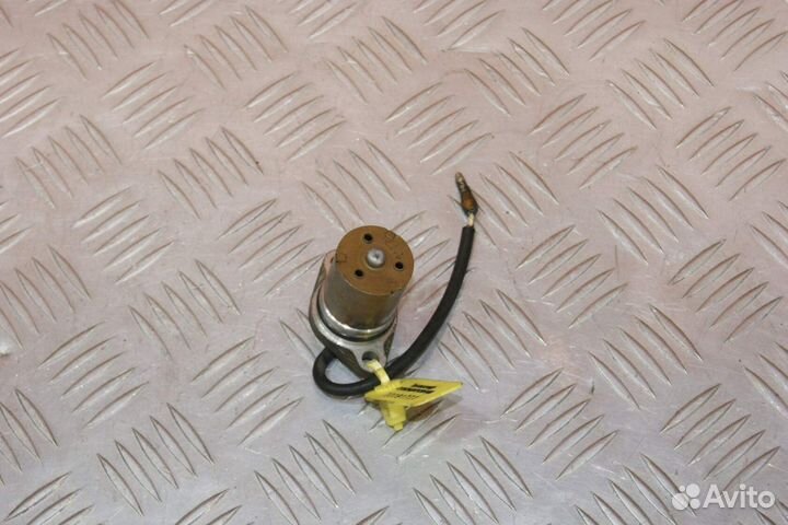 Датчик уровня масла Yamaha XJR400R