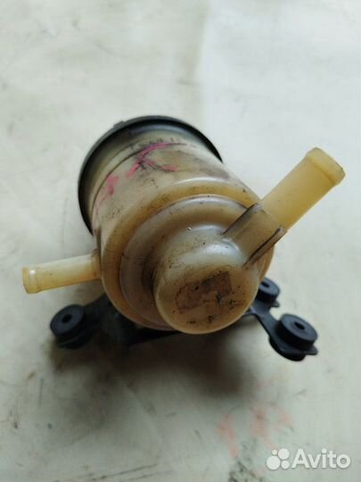 Бачок гидроусилителя руля Hyundai Sonata L4KA 2009