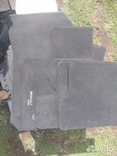 Коврики на Рено