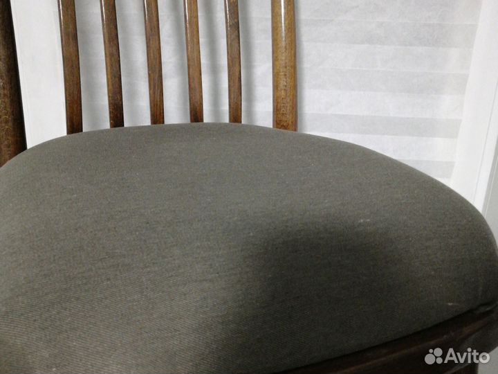 Стулья классические