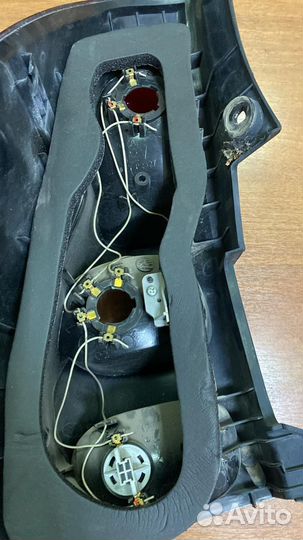 Фонарь задний правый Toyota Land Cruiser Prado 120