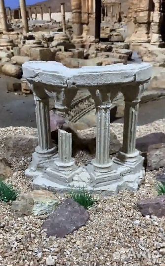 Грот для аквариума