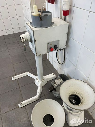 Универсальная кухонная машина Торгмаш