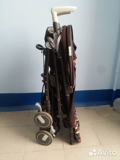 Коляска Peg Perego Pliko Mini, neon