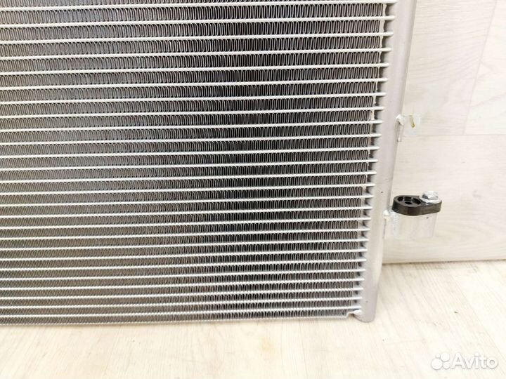 Радиатор кондиционера Ford Mondeo 3. 2000-2007