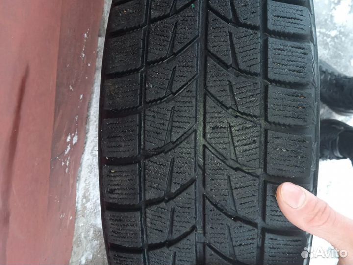 Bridgestone Blizzak LM-60 185/70 R14