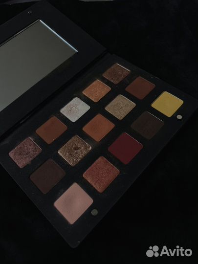 Палетка тени Natasha Denona