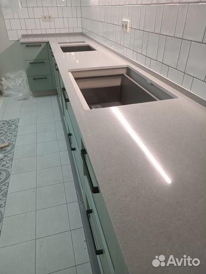 Столешница из кварцевого агломерата