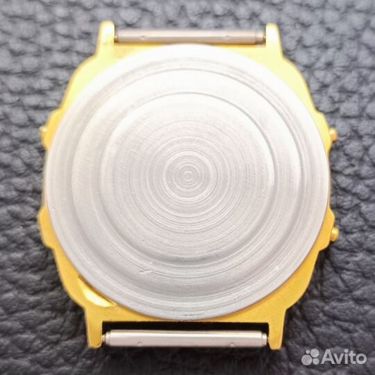 Наручные часы электроника 52б мелодия с хранения