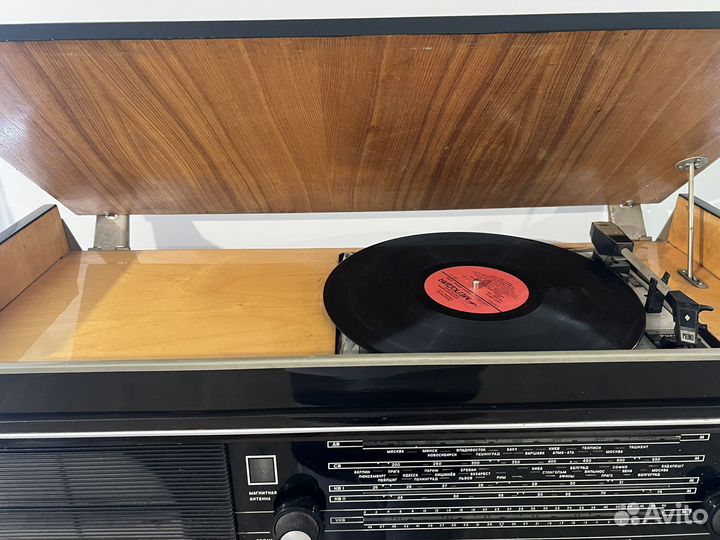 Радиола урал 111