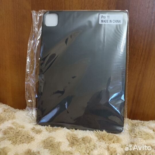 Чехол на iPad Pro 11