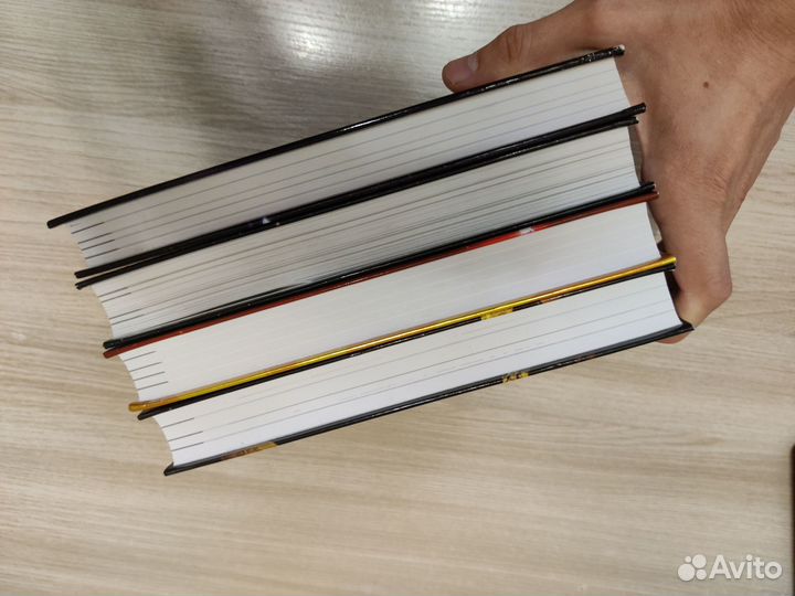 Книги Люси и Стивен Хокинг