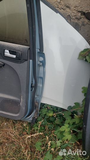 Дверь ford focus 2