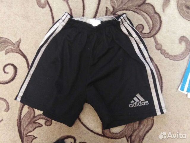 Футбольные шорты adidas