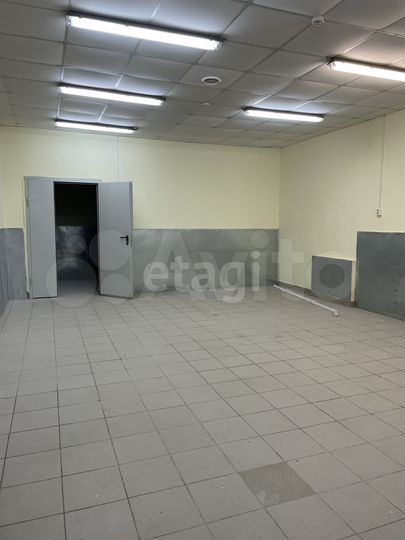 Продам торговое помещение, 625 м²