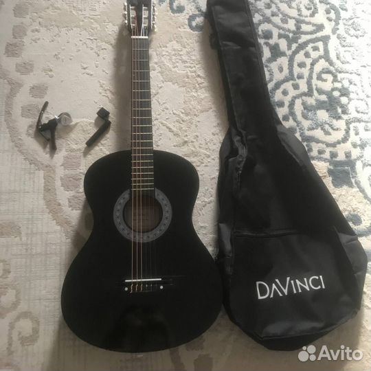 Акустическая гитара