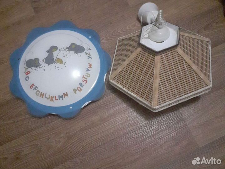 Светильник потолочный