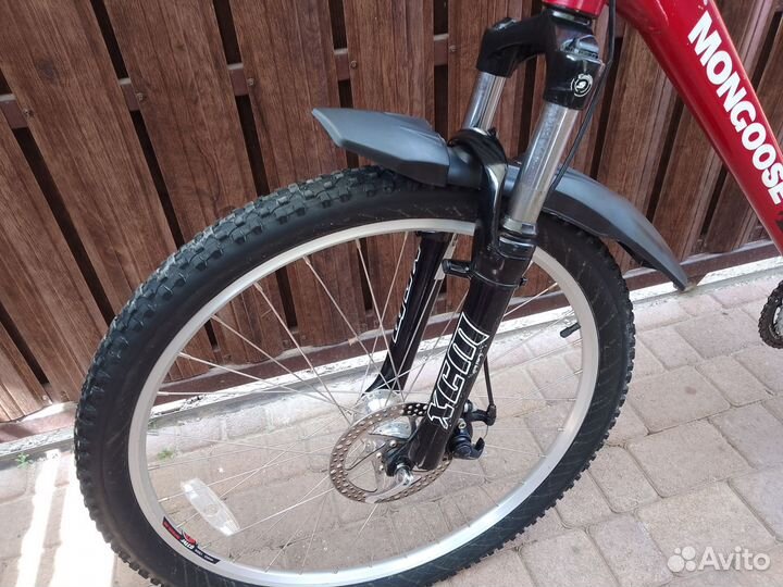 Велосипед Mongoose tyax колеса 26