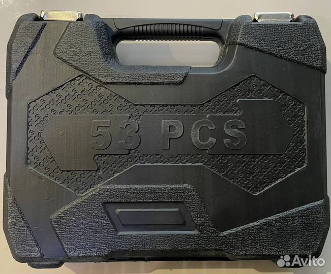 Набор автомобильных инструментов 53 предмета новые