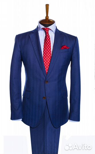 Пошив костюмов на заказ. Бутик Bond & Stinson