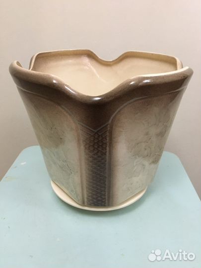 Горшок для цветов