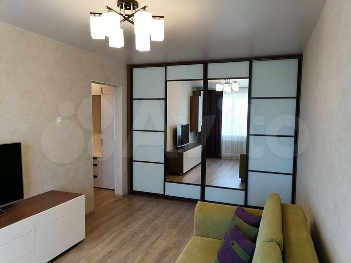 2-к. квартира, 52,7 м², 8/17 эт.