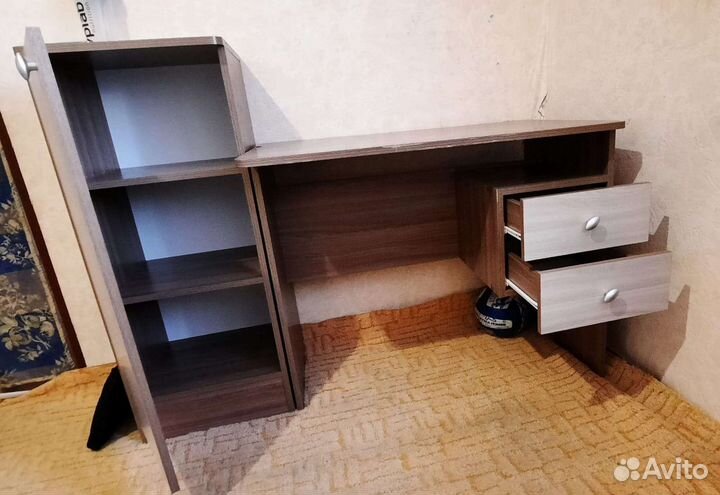 Школьный уголок бу