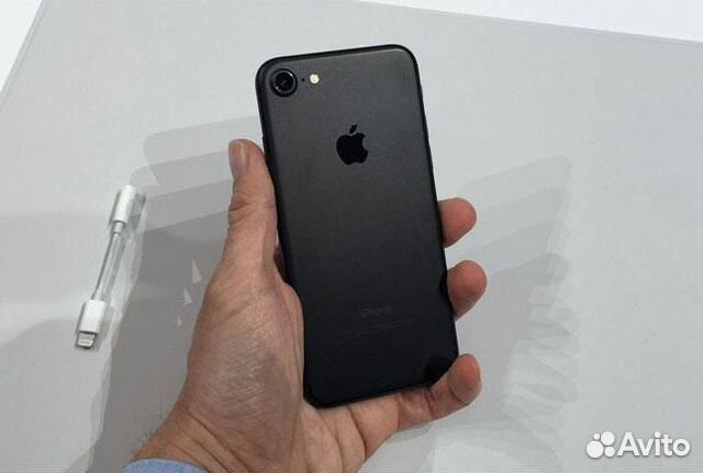 Телефон iPhone 7, 32гб