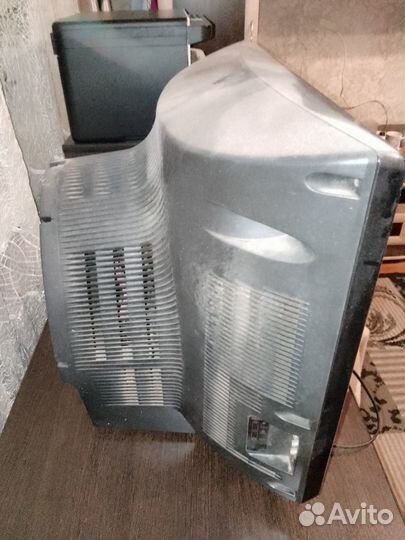 Телевизор samsung