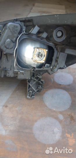 Фара передняя правая Ford Kuga